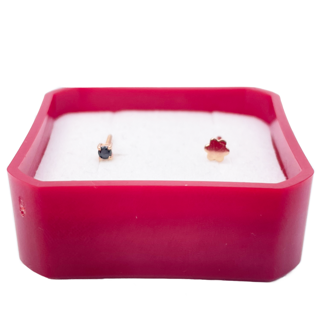 18ct Rose Gold & Black Diamond Nose Stud / Nose Pin 0.05 Carats 4-Claw 2.0 mm