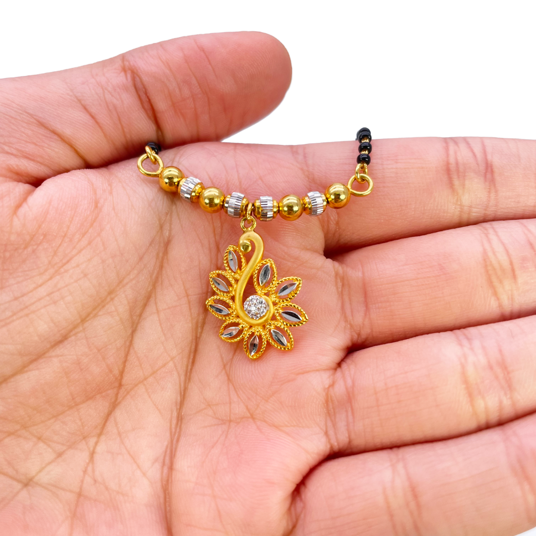 22ct Yellow Gold Floral Cubic Zirconia Diamond Cut Beaded Mangalsutra Necklace 18 inches