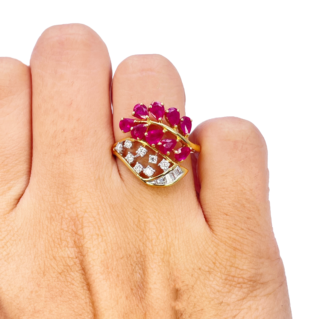 18ct Yellow Gold Natural Pear Ruby and Baguette & Round Diamond Ring 1.71ct