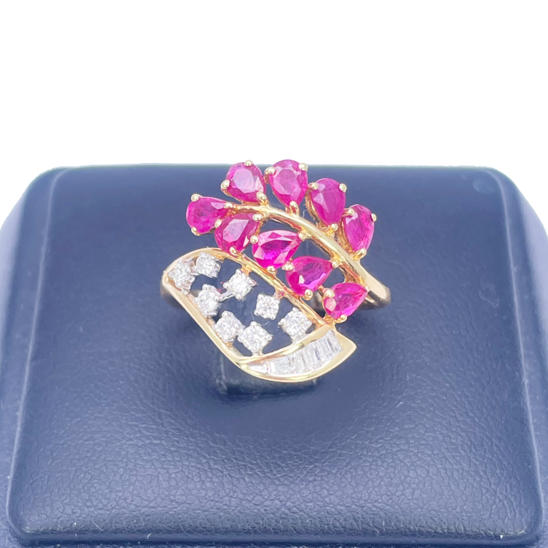 18ct Yellow Gold Natural Pear Ruby and Baguette & Round Diamond Ring 1.71ct
