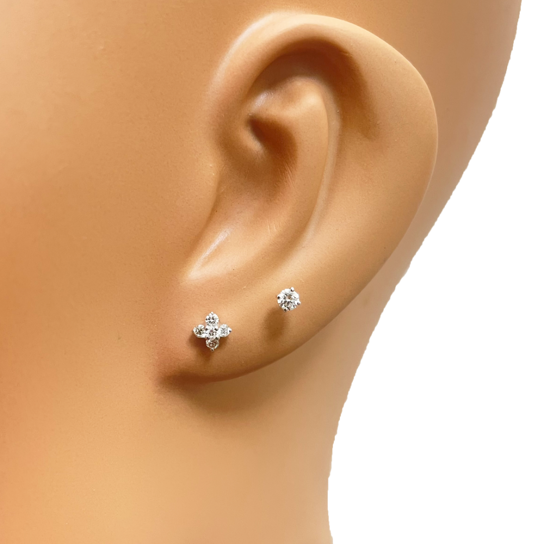 18ct White Gold Round Diamonds Fancy Flower Earrings Studs 0.16ct