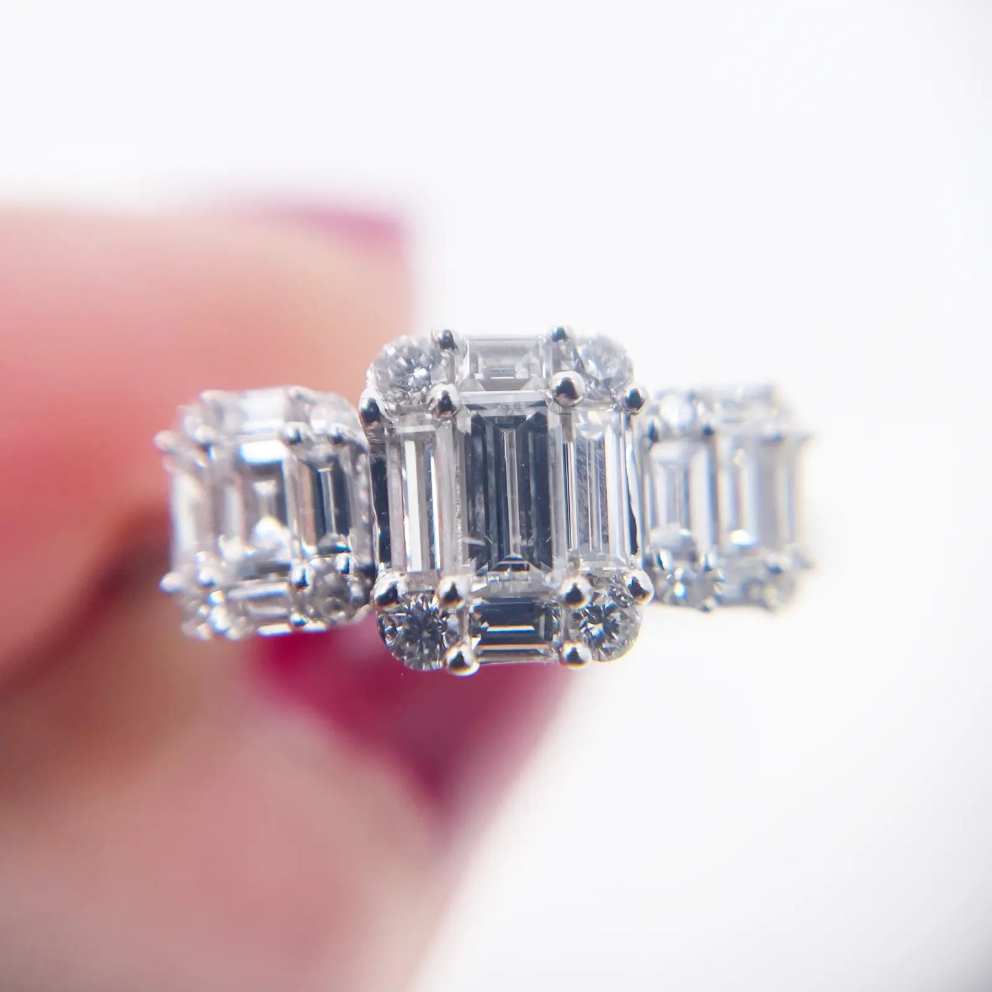 18ct White Gold Round Diamond & Baguette Trilogy Ring 0.98ct Diamond Ring