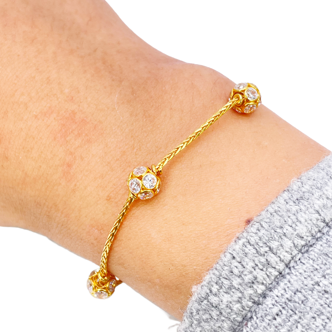 22ct Yellow Gold Sparkly Cubic Zirconia Glitter Ball Ladies Bracelet 6.5 inches