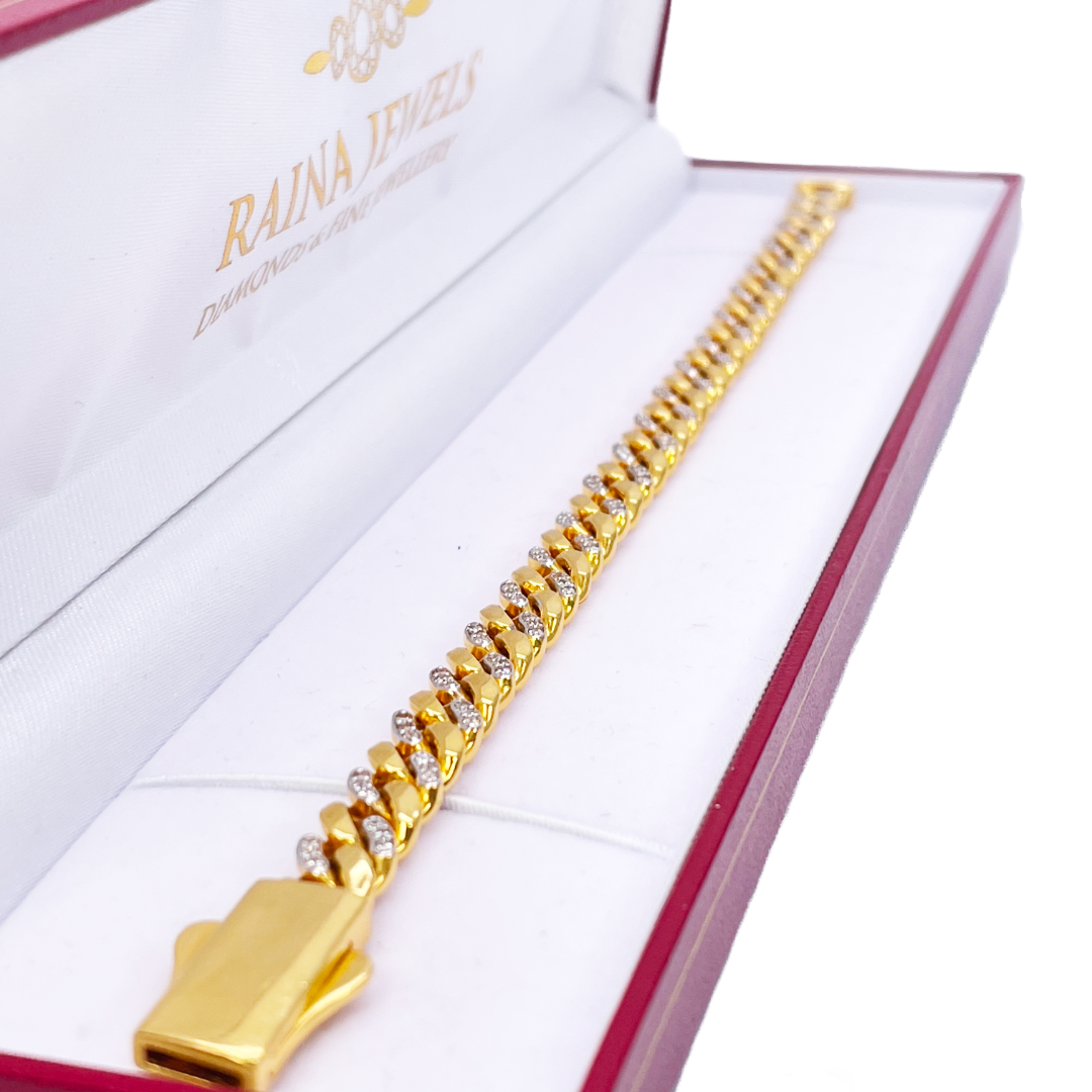 22ct Yellow Gold Cuban/Curb Cubic Zirconia Gents Bracelet 8 inches 7mm Width