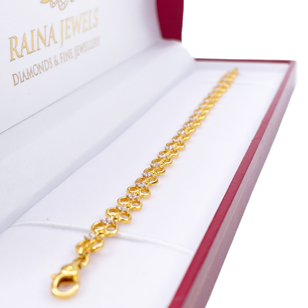 22ct Yellow Gold & Cubic Zirconia Fancy Heart Bracelet 7 inches