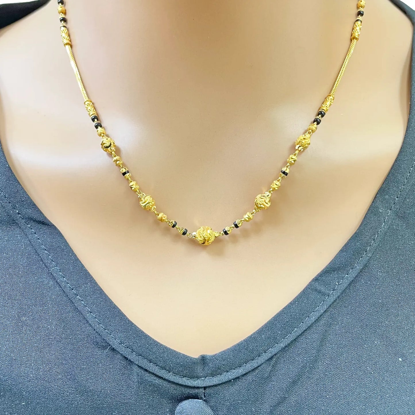 22ct Yellow Gold Diamond-Cut Textured Bead & Black Bead Mangalsutra Necklace Gold Mangalsutra