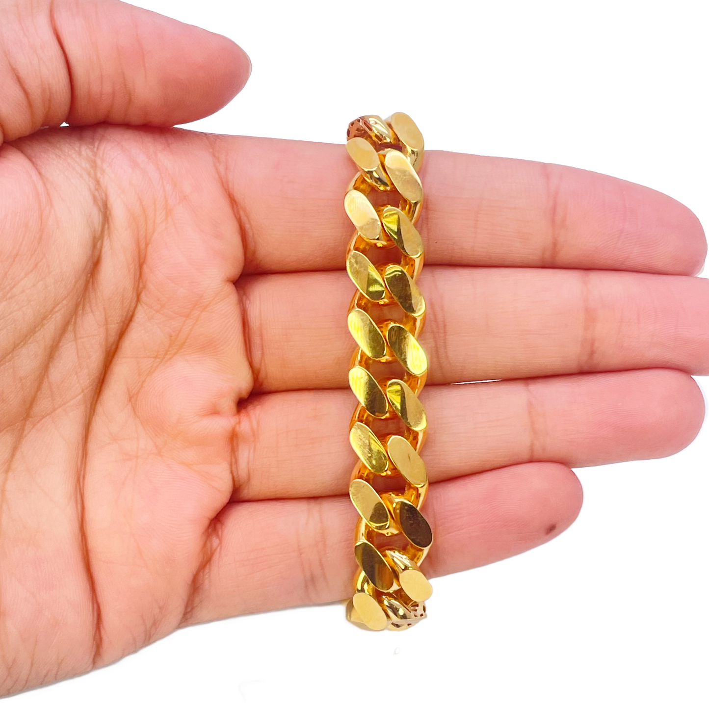 22ct Yellow Gold Cuban Curb Link Gents Bracelet 8.5 Inches 10mm Wide