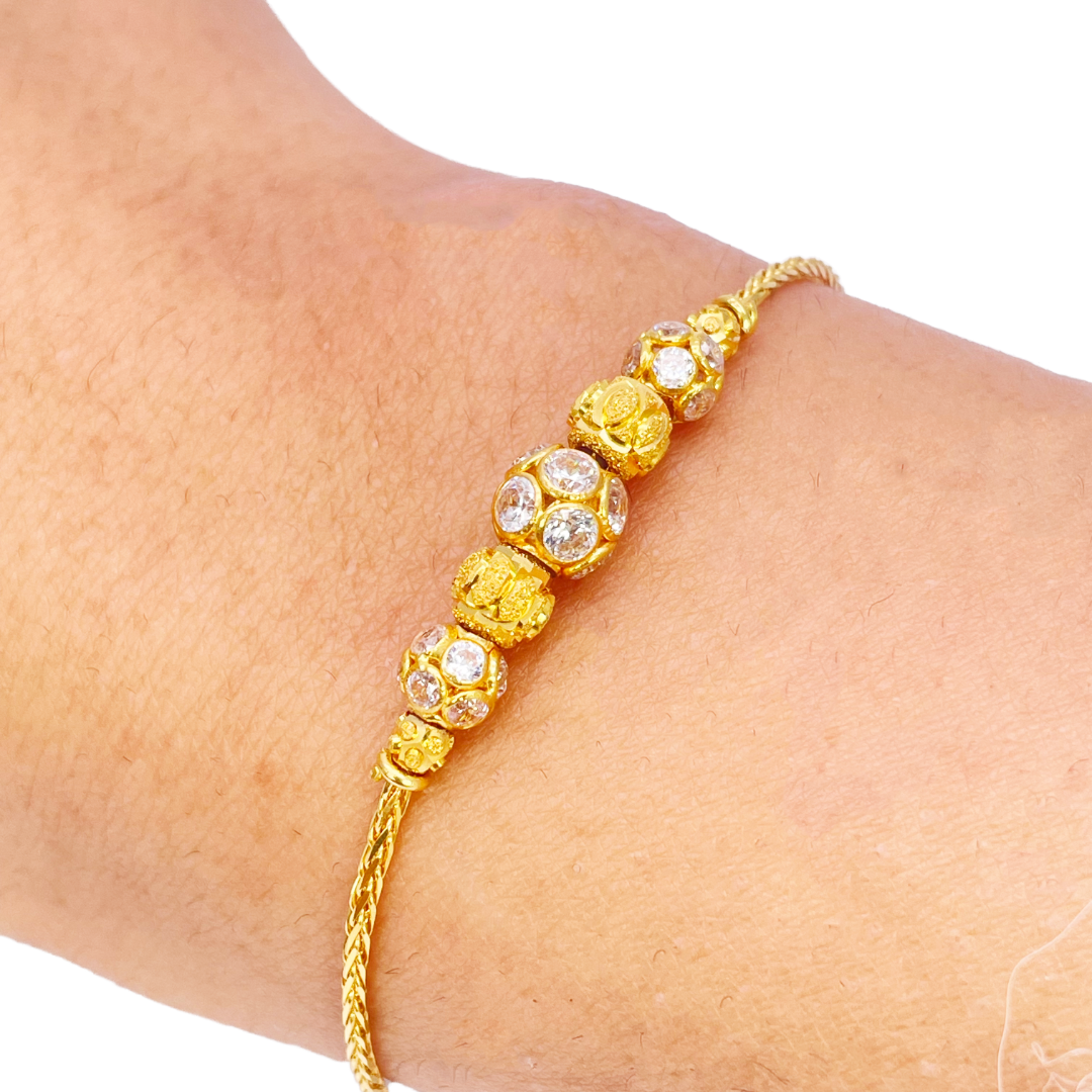 22ct Yellow Gold Seven Diamond Cut & Cubic Zirconia Sparkly Beaded Bracelet 6.5 inches