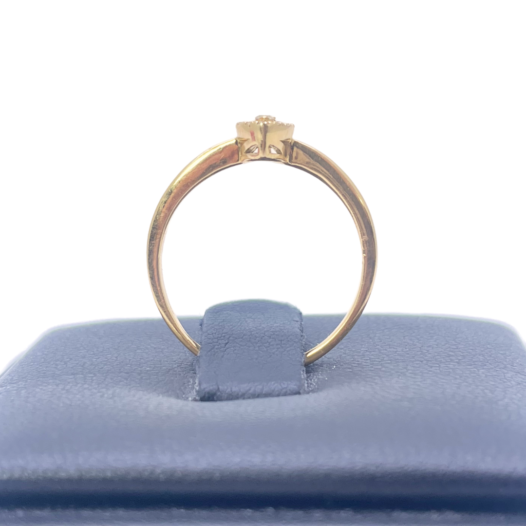 18ct Yellow Gold Natural Round Diamond Fancy Oval Ring 0.10ct