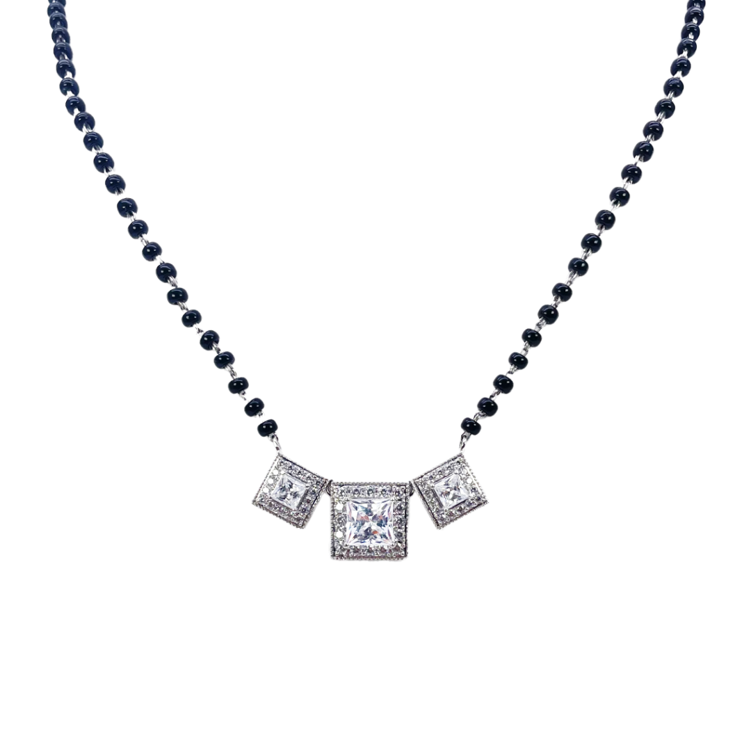 18ct White Gold Cubic Zirconia Tanmaniya Pendant & Mangalsutra Chain Necklace 19inches