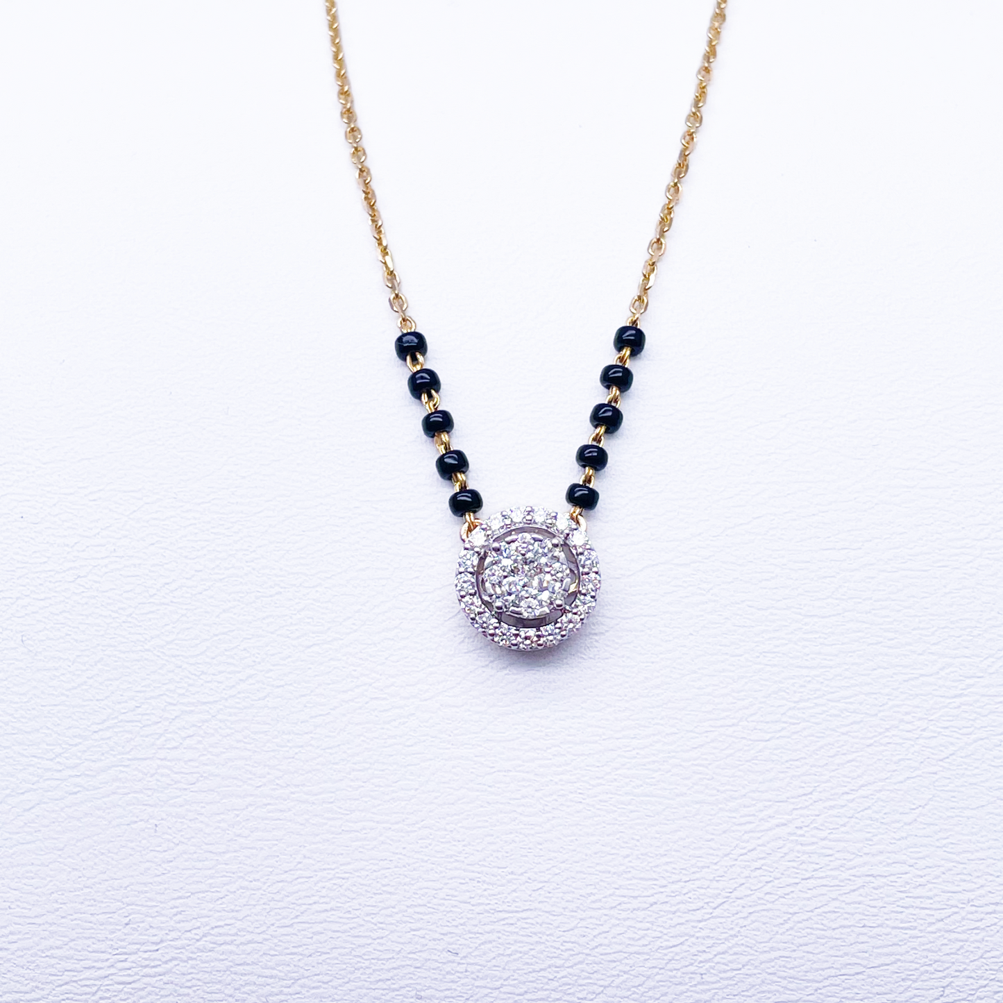 18ct Yellow Gold Natural Diamond Cushion Pendant Mangalsutra Necklace 0.45ct IGI  Mangalsutra Chains