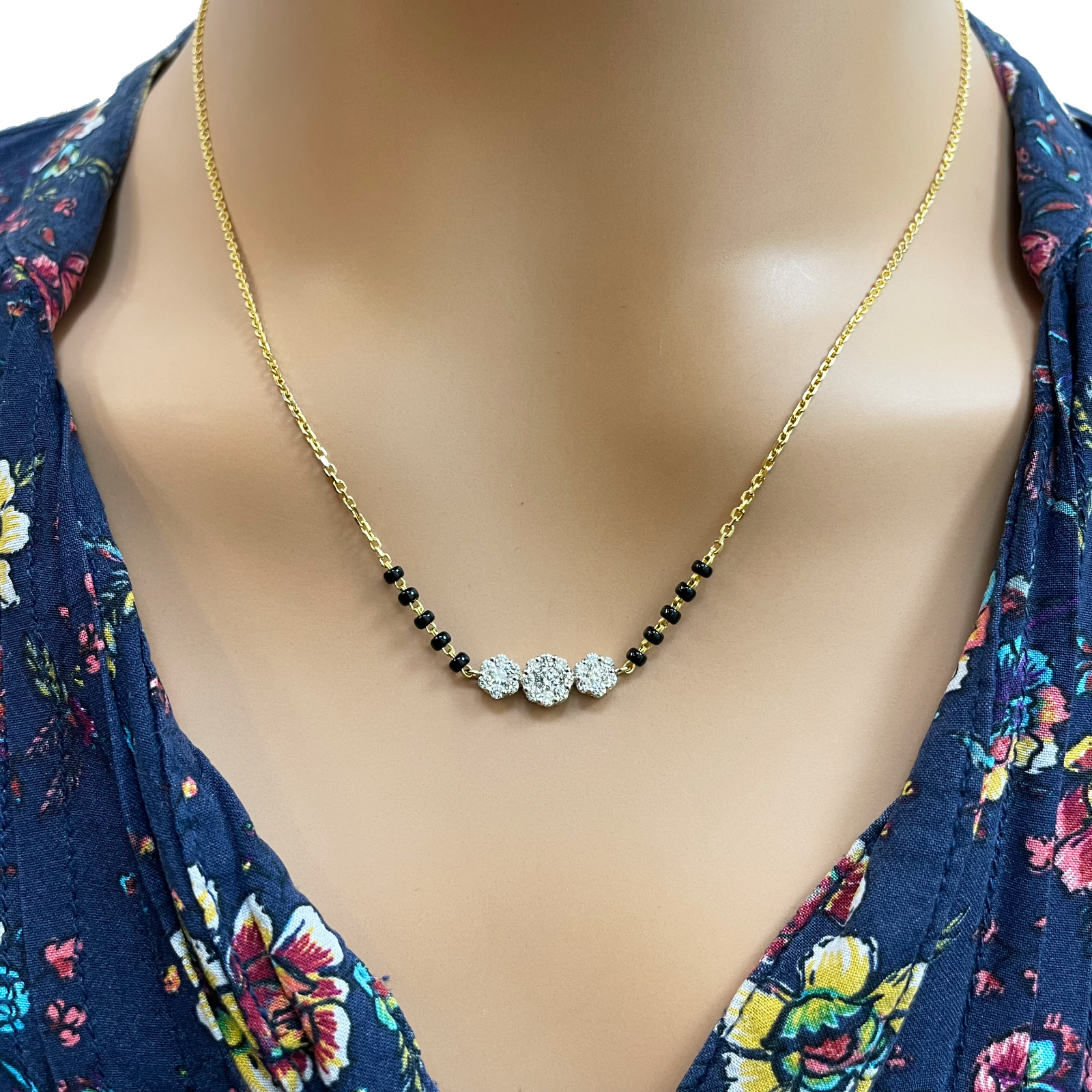 18ct Yellow Gold Natural Diamond 0.57ct Floral Pendant Mangalsutra Necklace Hallmarked  Mangalsutra Chains