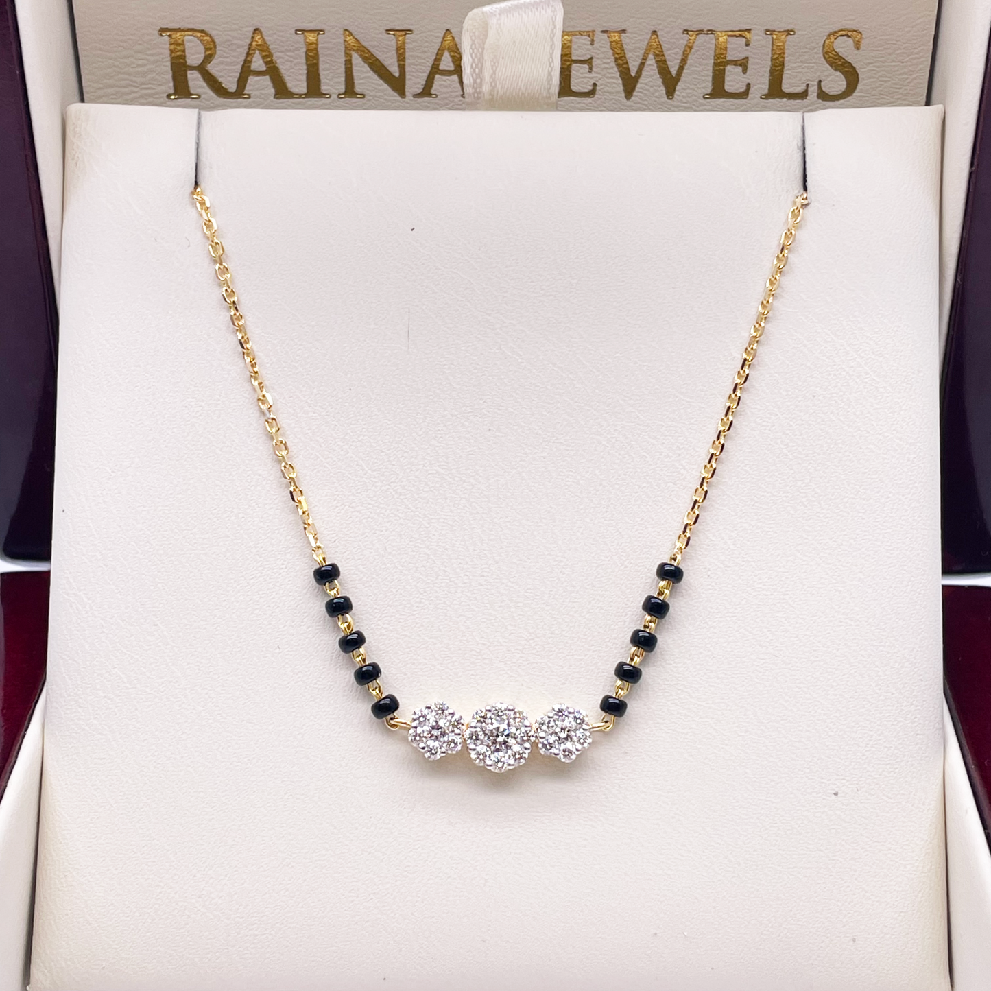 18ct Yellow Gold Natural Diamond 0.57ct Floral Pendant Mangalsutra Necklace Hallmarked  Mangalsutra Chains