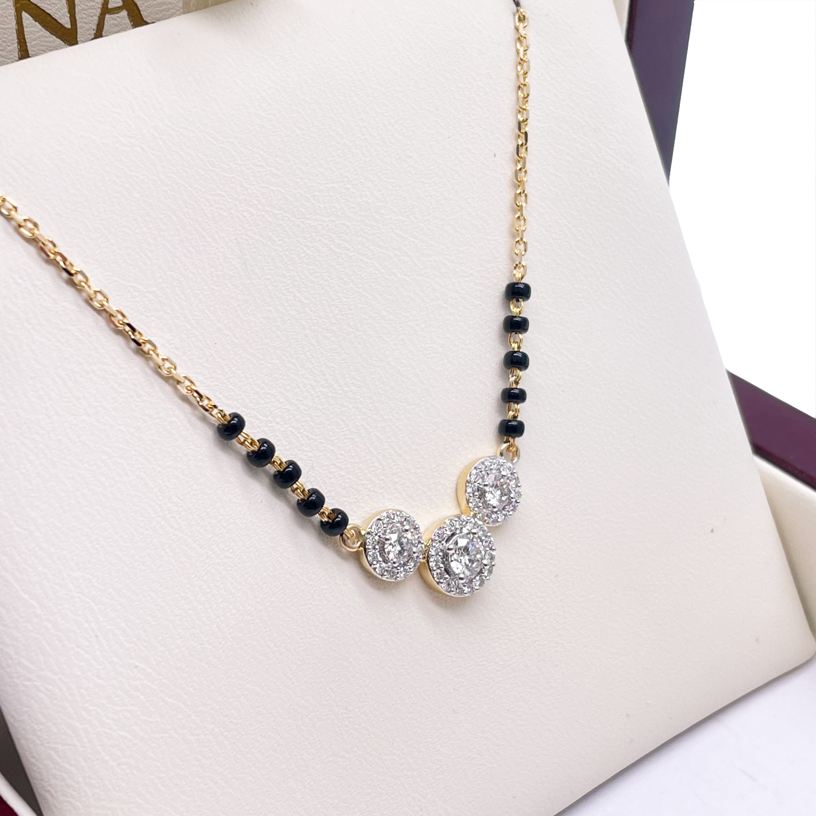 18ct Yellow Gold Natural Diamond 0.62ct Triple Halo Pendant Mangalsutra Necklace Hallmarked  Mangalsutra Chains