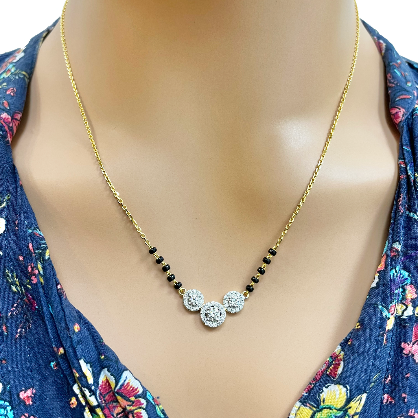 18ct Yellow Gold Natural Diamond 0.62ct Triple Halo Pendant Mangalsutra Necklace Hallmarked  Mangalsutra Chains