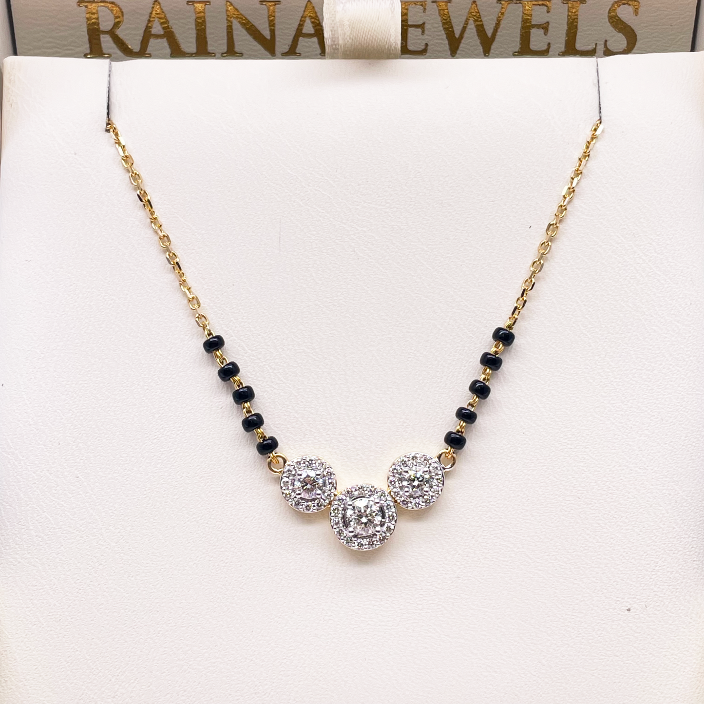 18ct Yellow Gold Natural Diamond 0.62ct Triple Halo Pendant Mangalsutra Necklace Hallmarked  Mangalsutra Chains