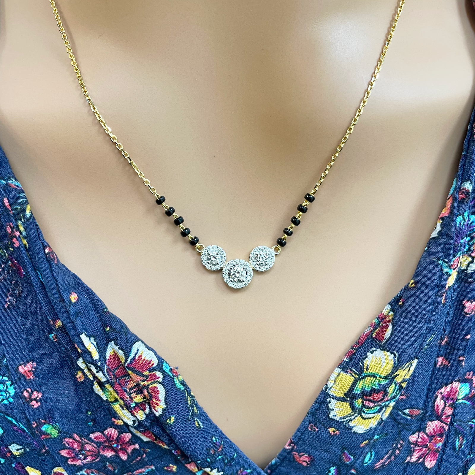 18ct Yellow Gold Natural Diamond 0.62ct Triple Halo Pendant Mangalsutra Necklace Hallmarked  Mangalsutra Chains