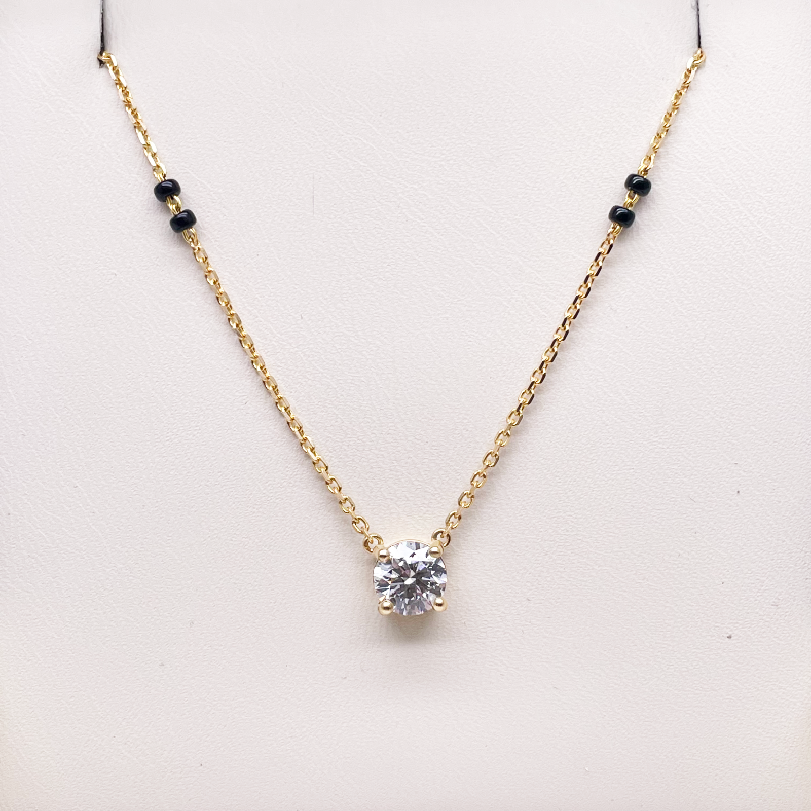 18ct Yellow Gold Lab Grown Diamond 1.00ct Black Beads Mangalsutra Necklace IGI  Mangalsutra Chains