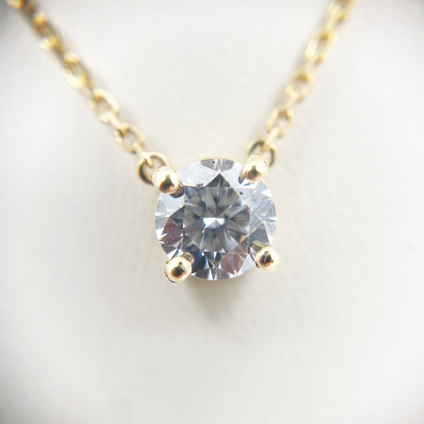 18ct Yellow Gold Lab Grown Diamond 1.00ct Black Beads Mangalsutra Necklace IGI  Mangalsutra Chains