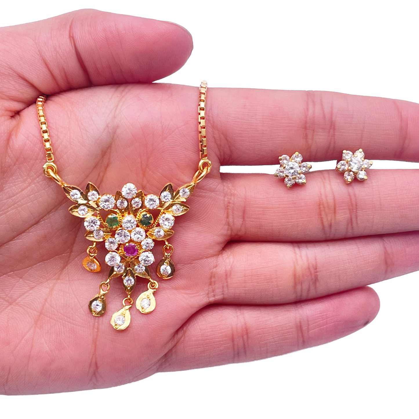 22ct Yellow Gold Antique Cubic Zirconia Necklace & Earring Studs Hallmarked