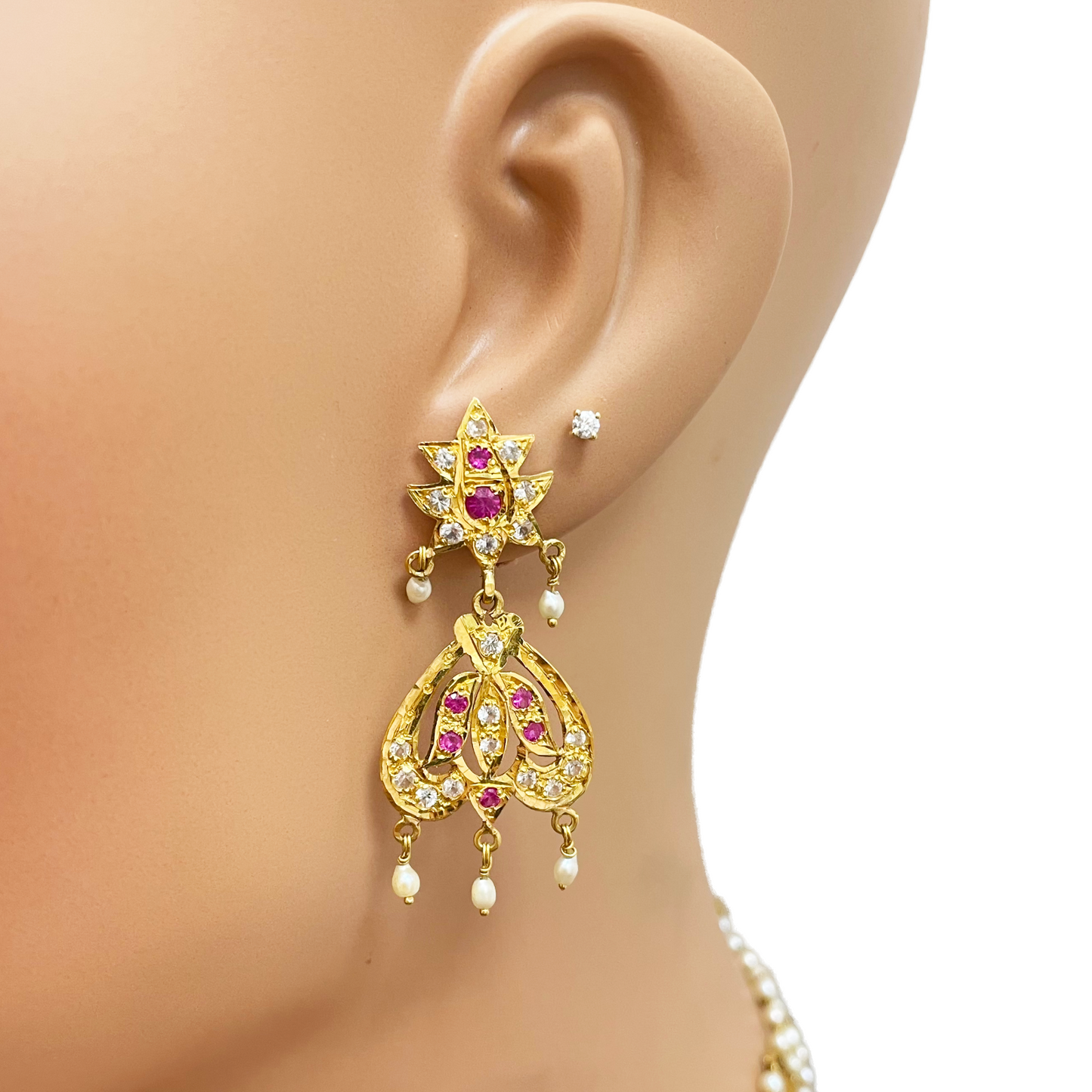 18ct Yellow Gold Antique Pearl & Cubic Zirconia Cat Designed Necklace & Earrings