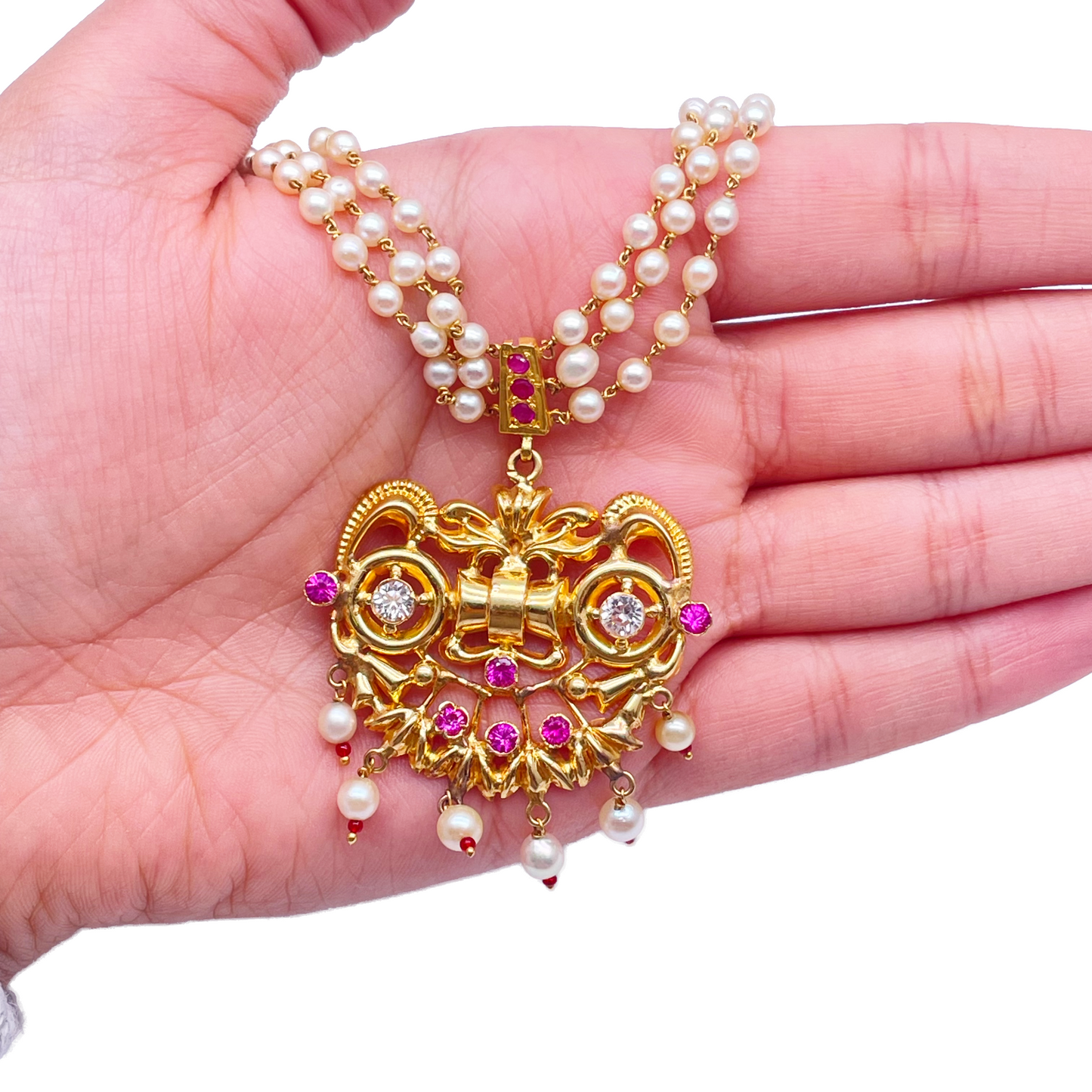 18ct Yellow Gold Antique Pearl & Cubic Zirconia Cat Designed Necklace & Earrings