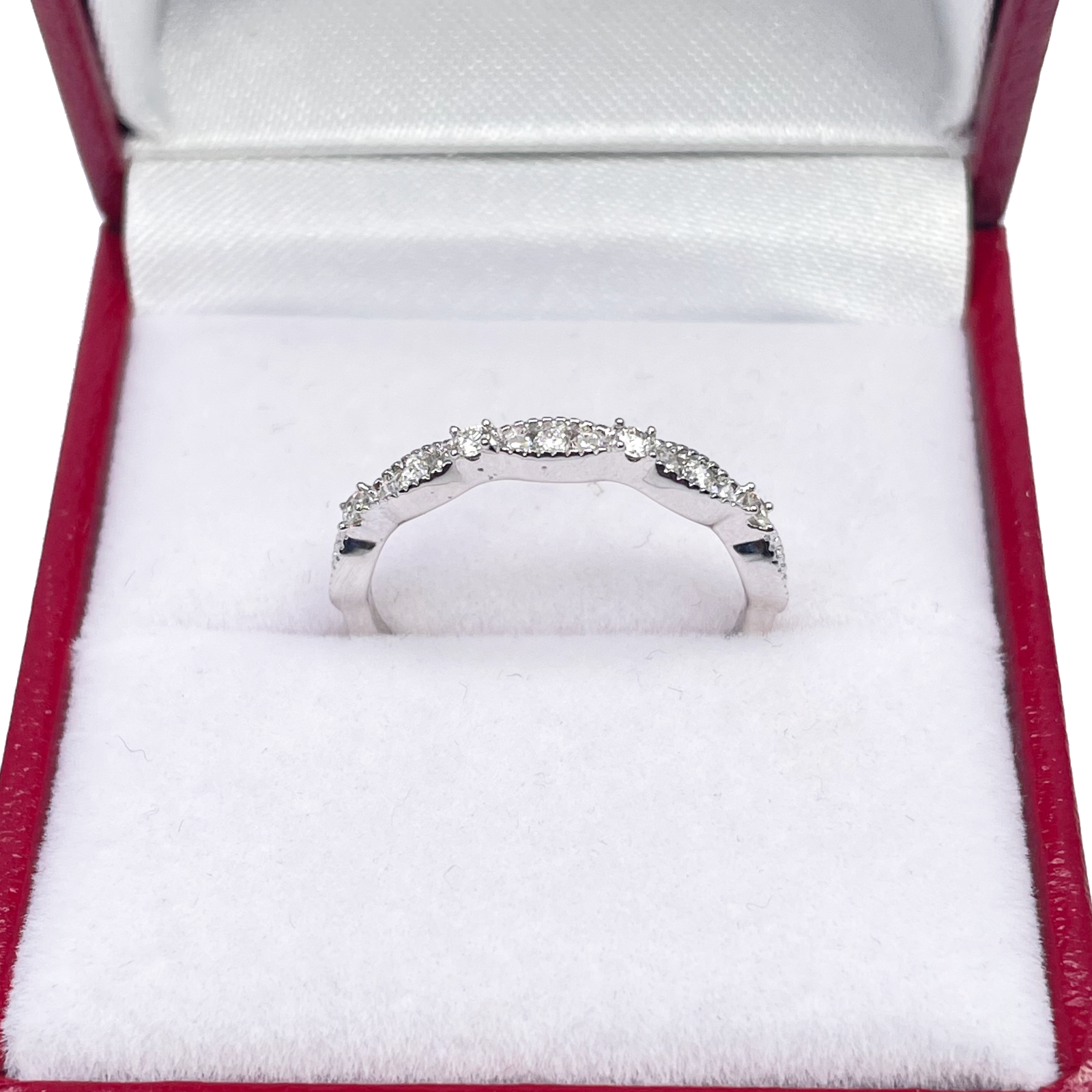 18ct White Gold Round Diamond Half  Eternity Milgrain Band 0.25ct  Diamond Ring