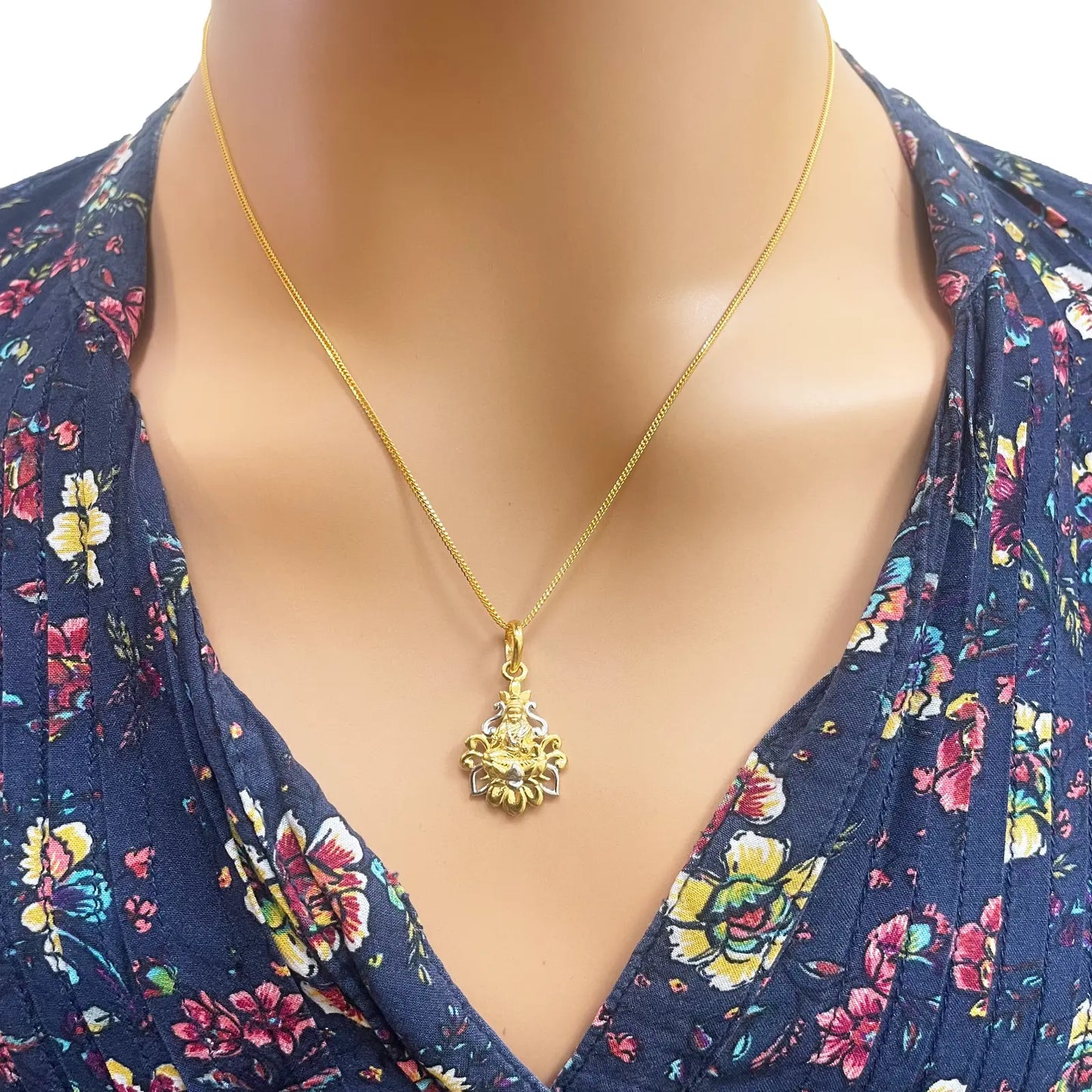 22ct Yellow Gold High Polished & Matt Lakshmi Pendant