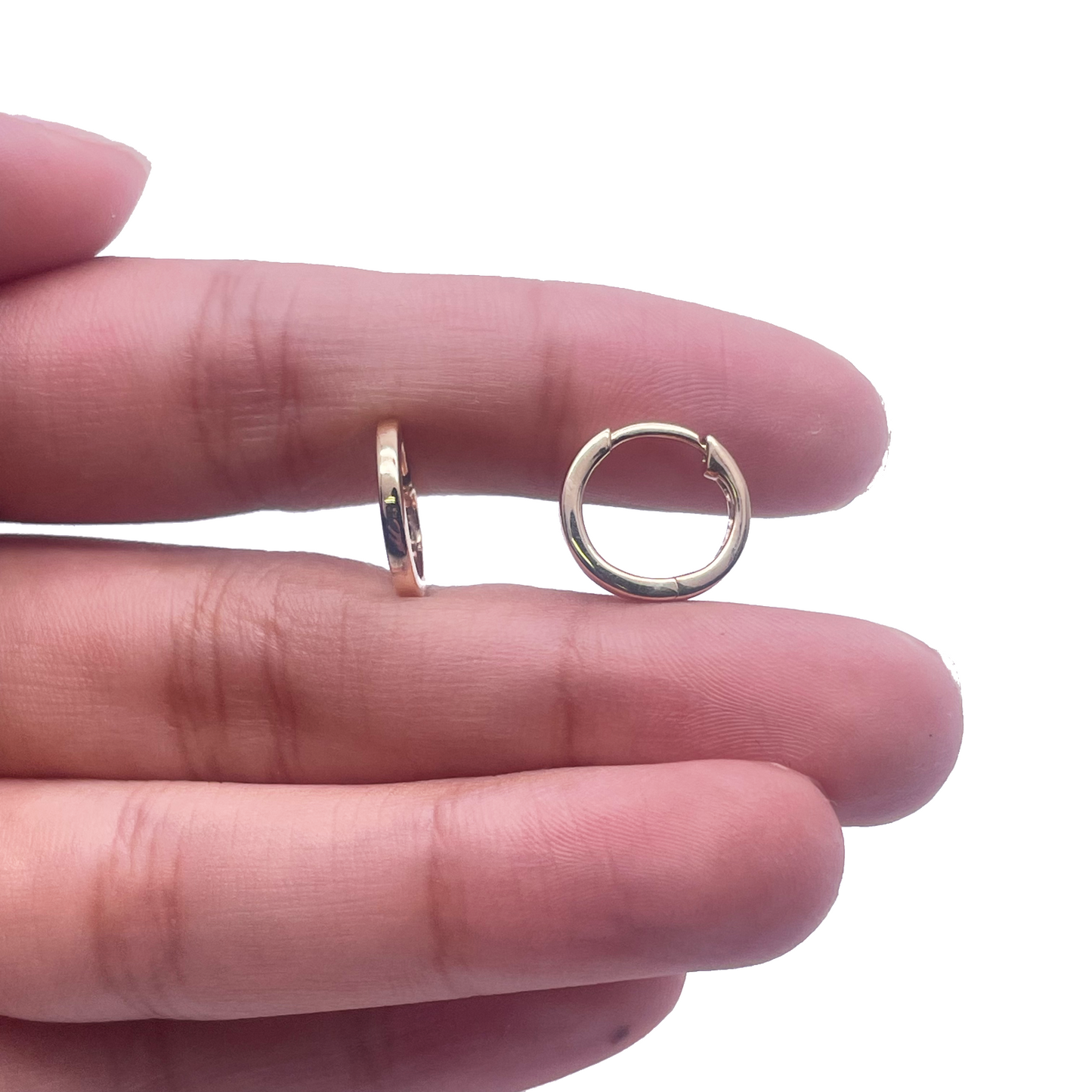 18ct Yellow Gold Pair Of Hoop Huggie Earrings 10mm Diameter