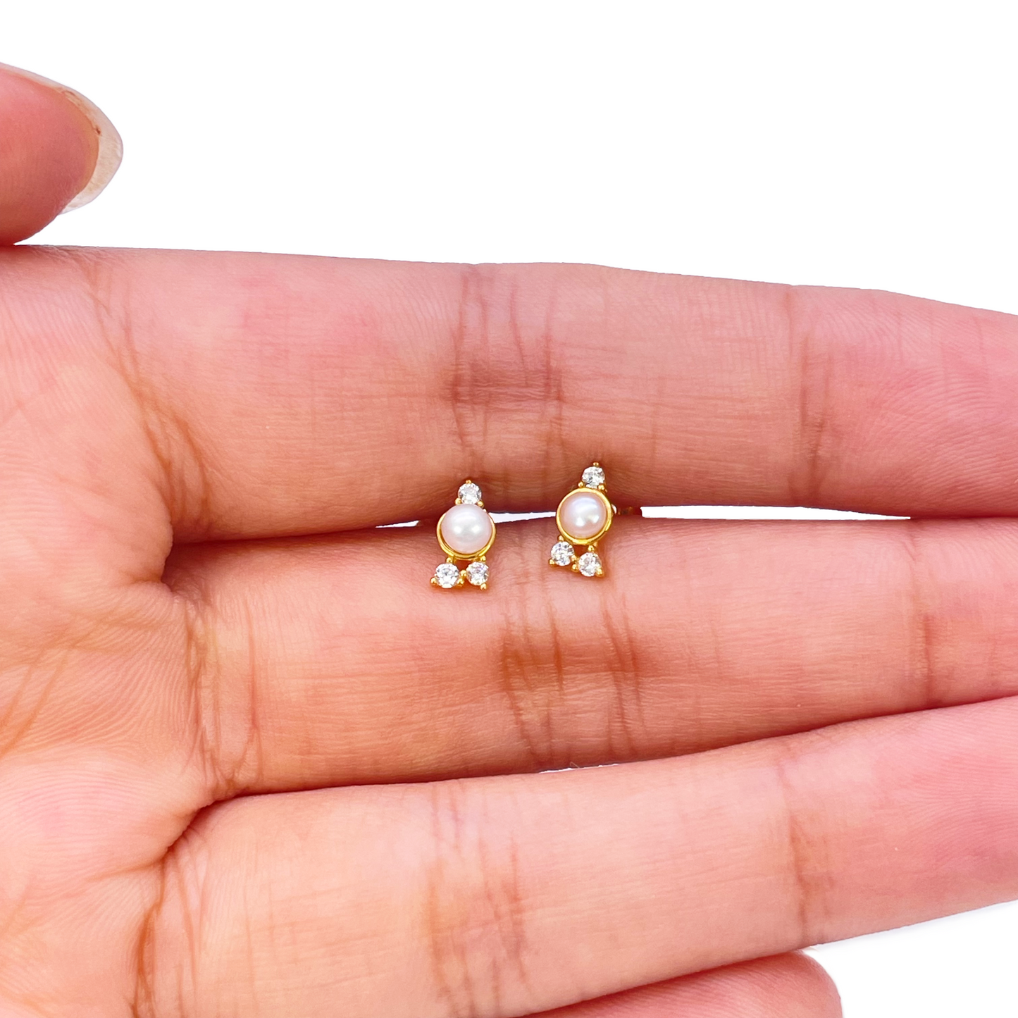 22ct Yellow Gold Round Freshwater Pearl Bubble Pendant and Matching Earrings Set
