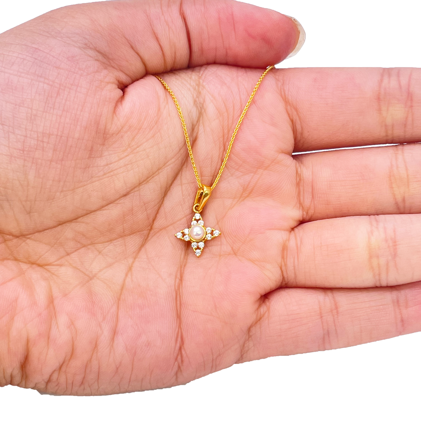 22ct Yellow Gold Round Freshwater Pearl Star Pendant and Star Earrings Set