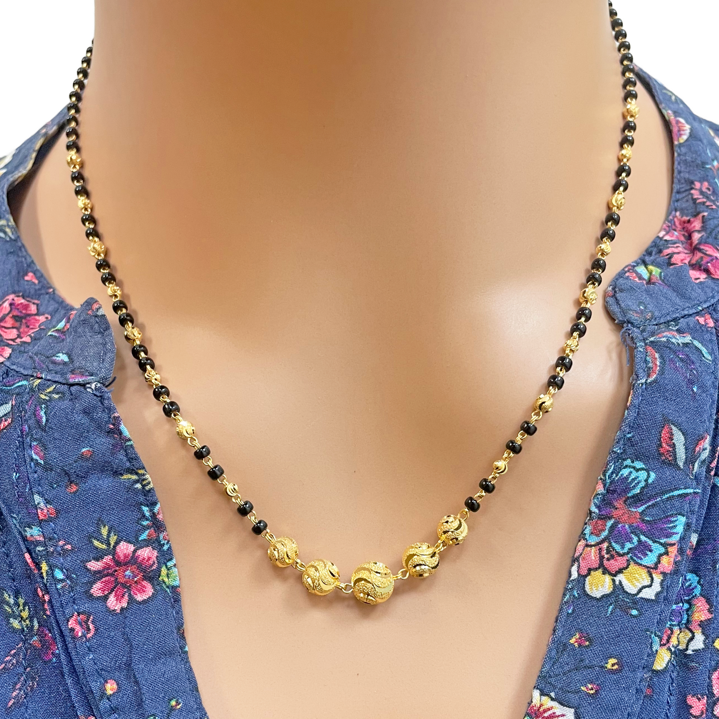 22ct Yellow Gold Diamond Cut Beaded Mangalsutra Necklace 18.5