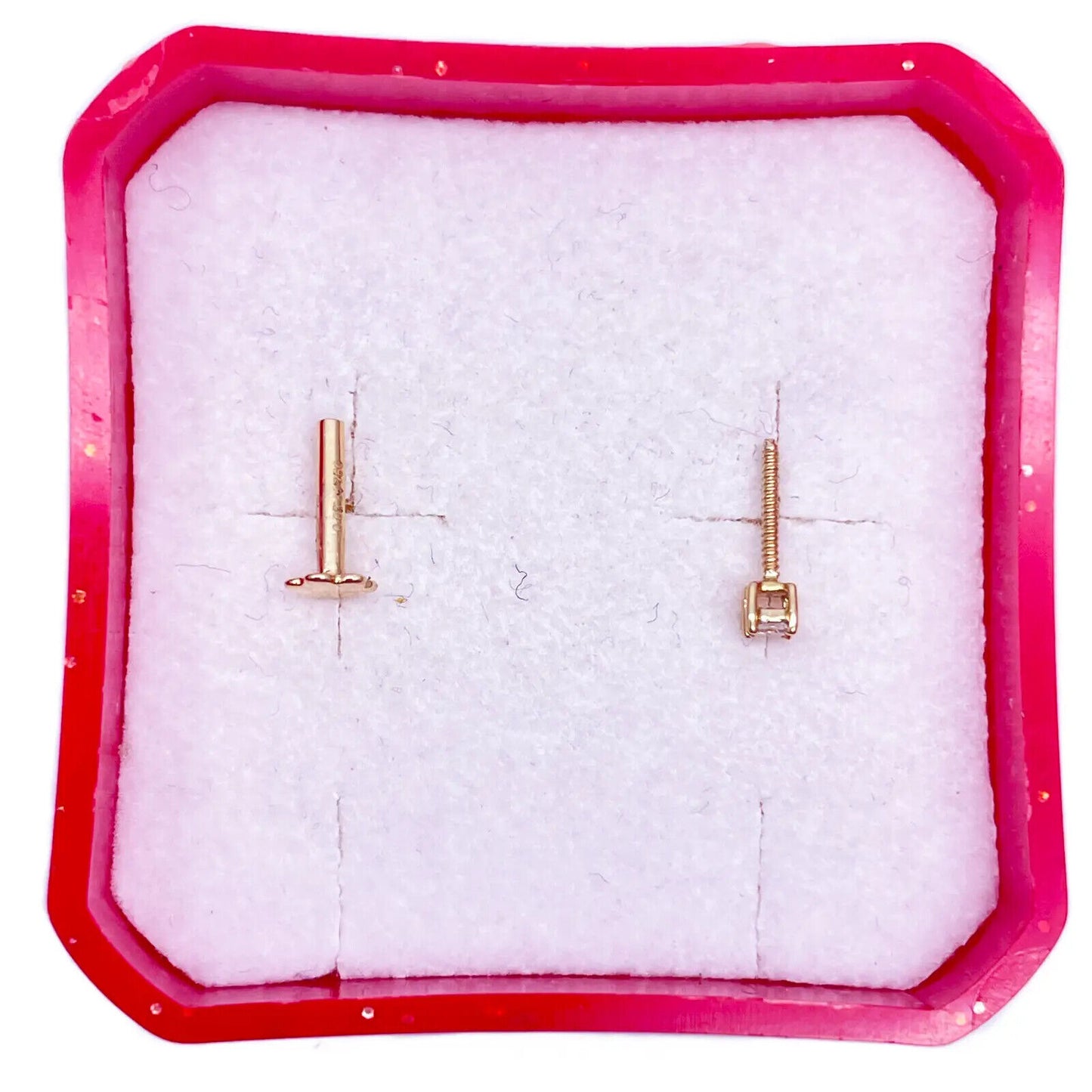 18ct White Or Yellow Gold Princess Diamond Nose Stud Pin 0.15ct 4 claw 3.4mm