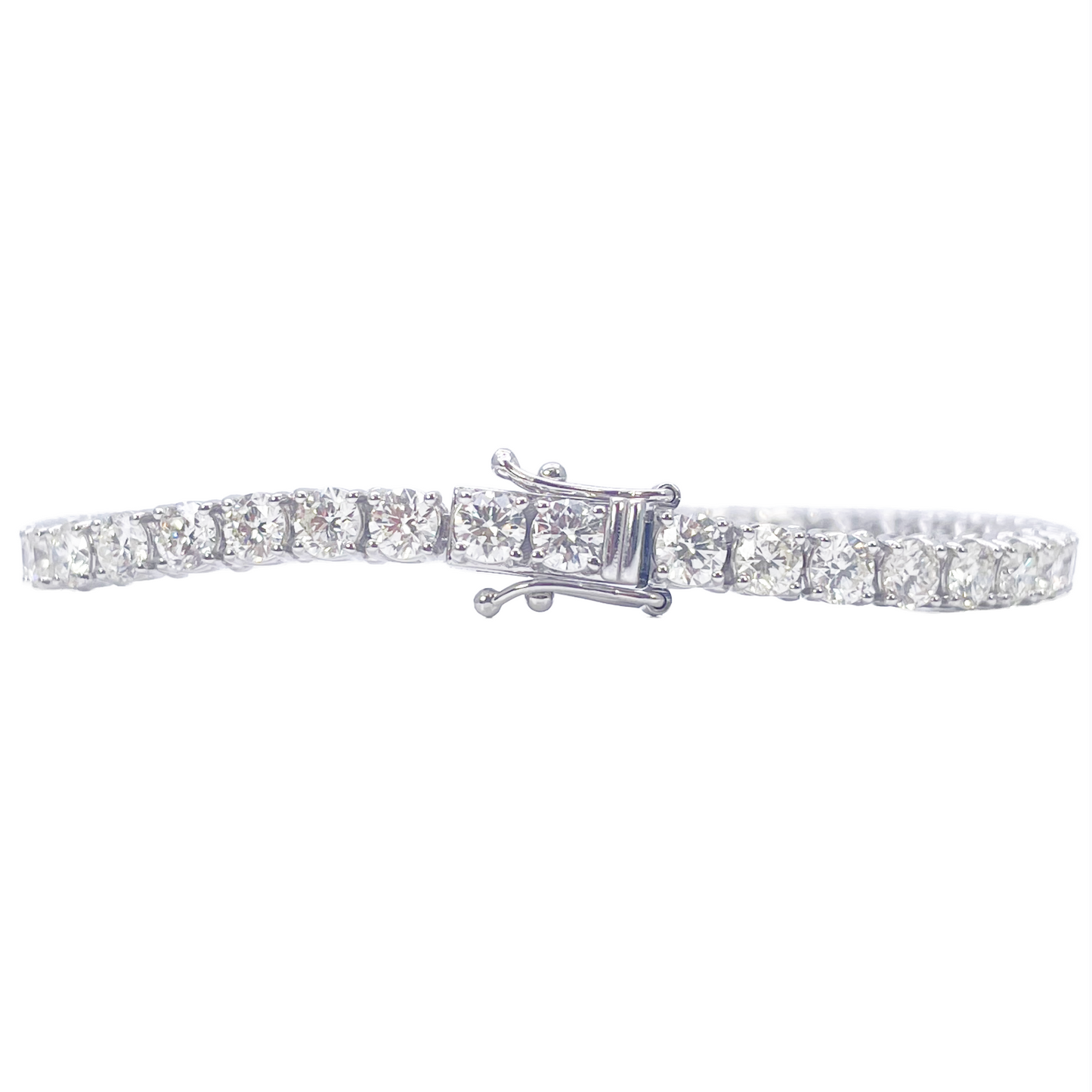 18ct White Gold Natural Diamond 4-Claw Tennis Bracelet 8.45ct 7 Inches