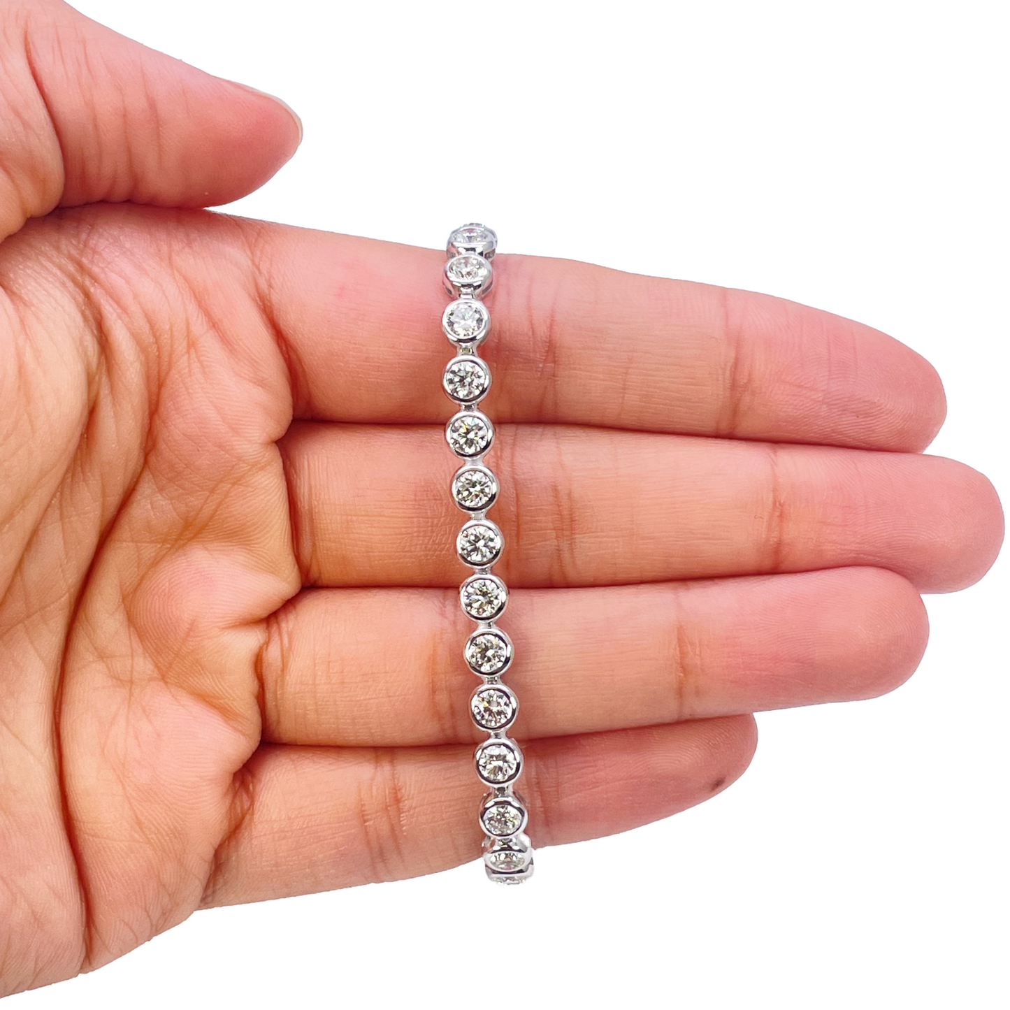 14ct White Gold Natural Diamond Bezel Tennis Bracelet 5.54ct 7inches