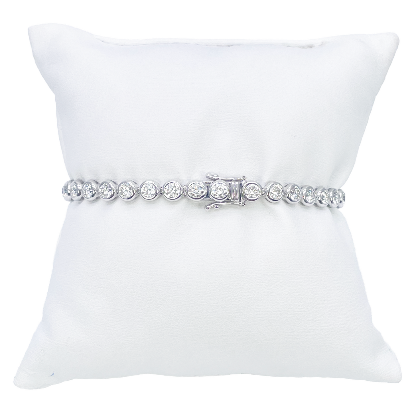 14ct White Gold Natural Diamond Bezel Tennis Bracelet 3.95ct 7 inches