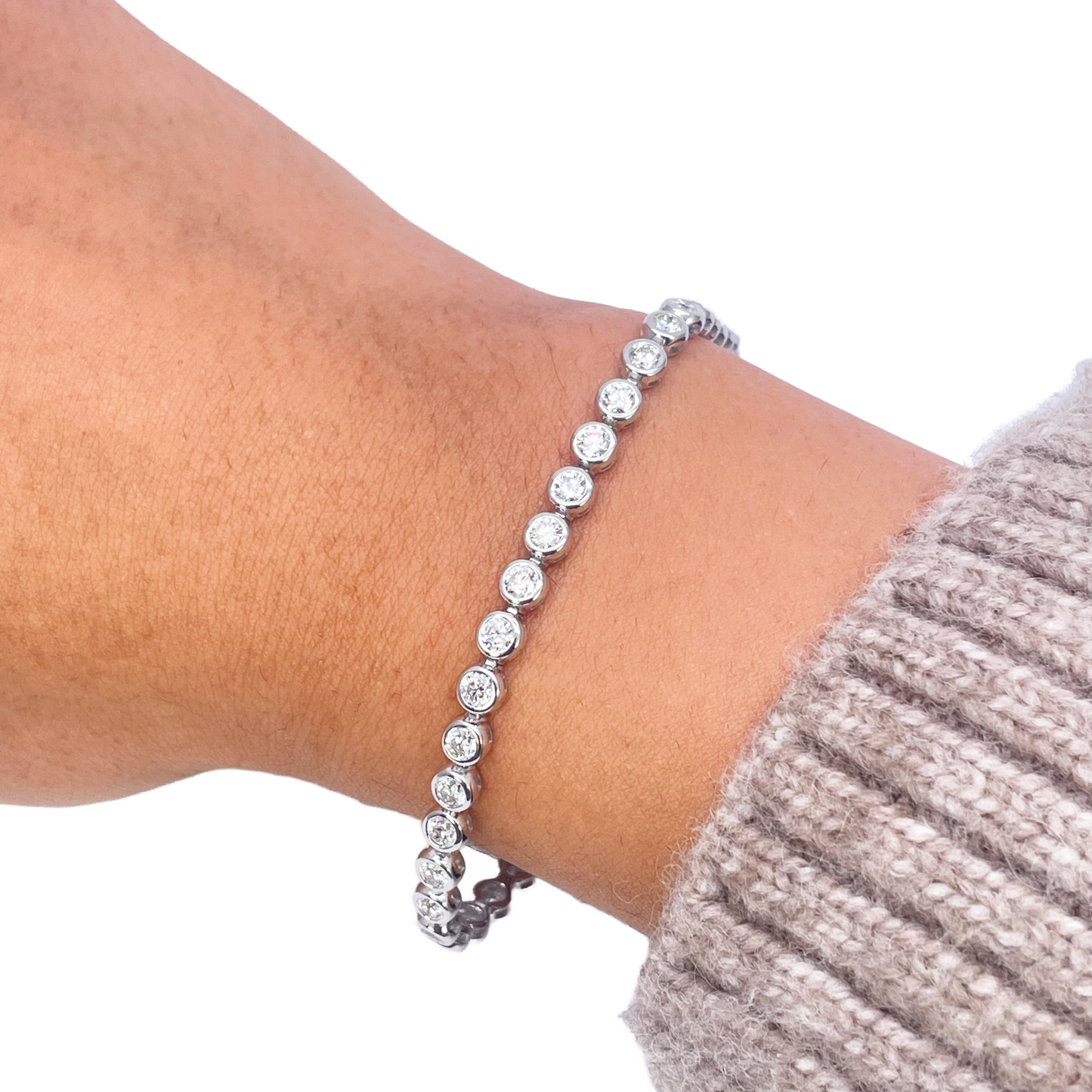 14ct White Gold Natural Diamond Bezel Tennis Bracelet 3.95ct 7 inches