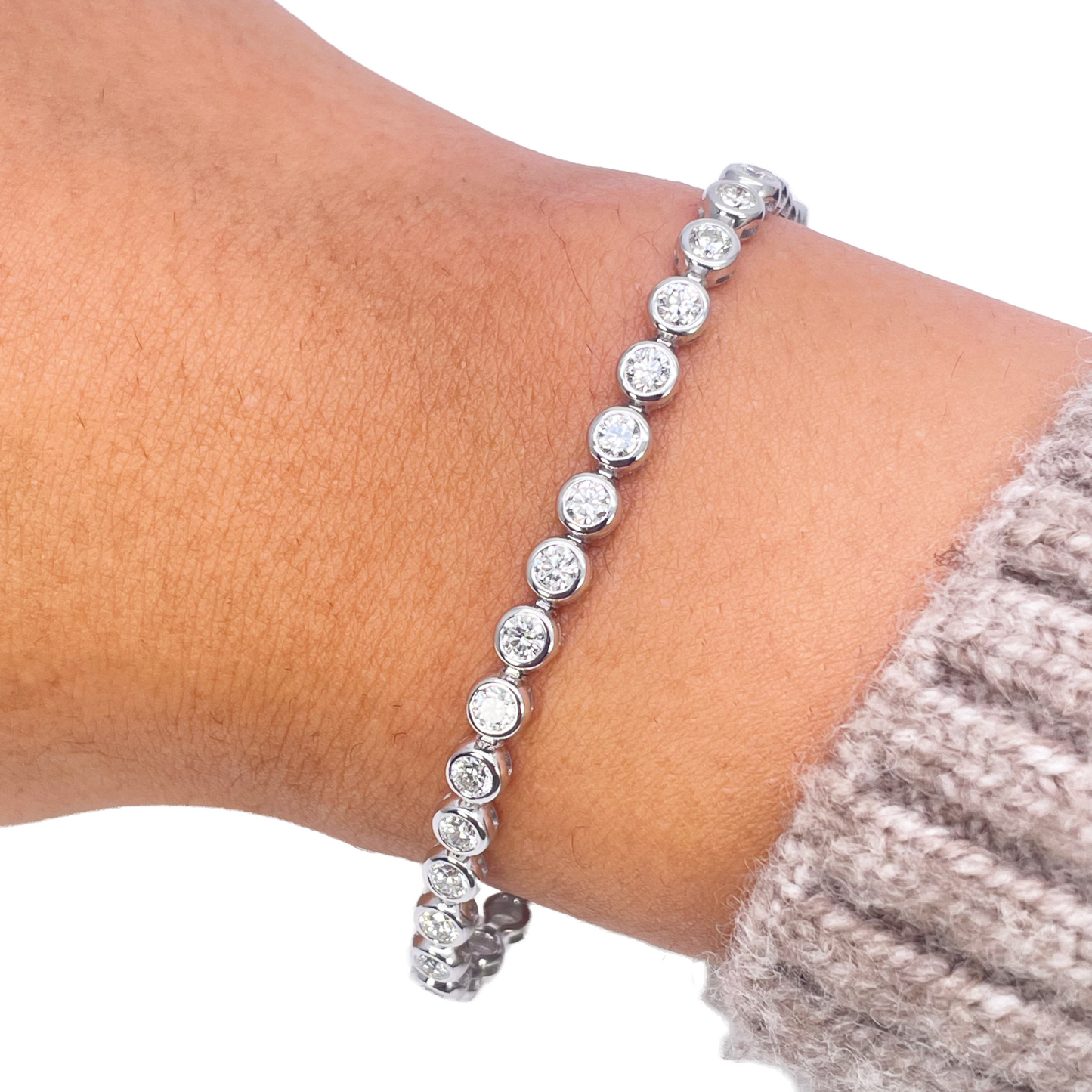 14ct White Gold Natural Diamond Bezel Tennis Bracelet 3.95ct 7 inches