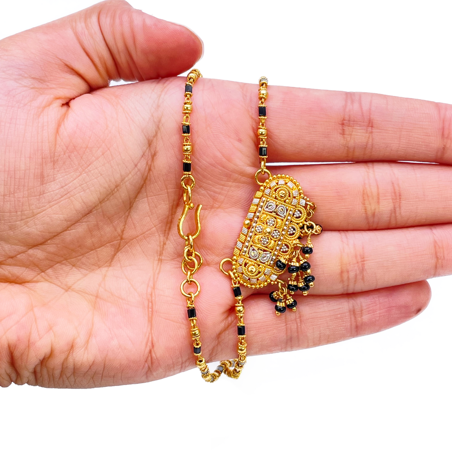 22ct Yellow Gold A Beautiful Two-Tone Traditional Indian Mangalsutra 16 inches  Mangalsutra Chains