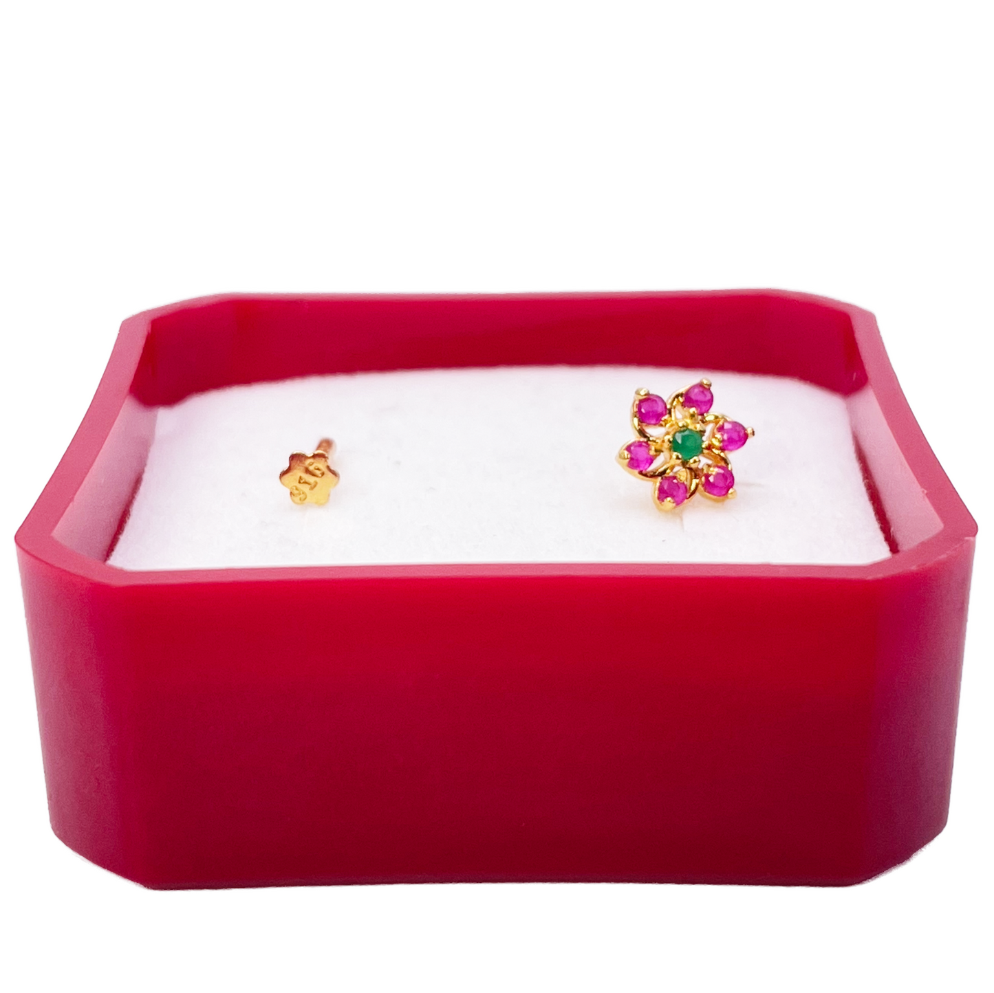 22ct Yellow Gold Floral Shaped Red & Green Gemstone Nose Pin/Stud 5.9mm Width