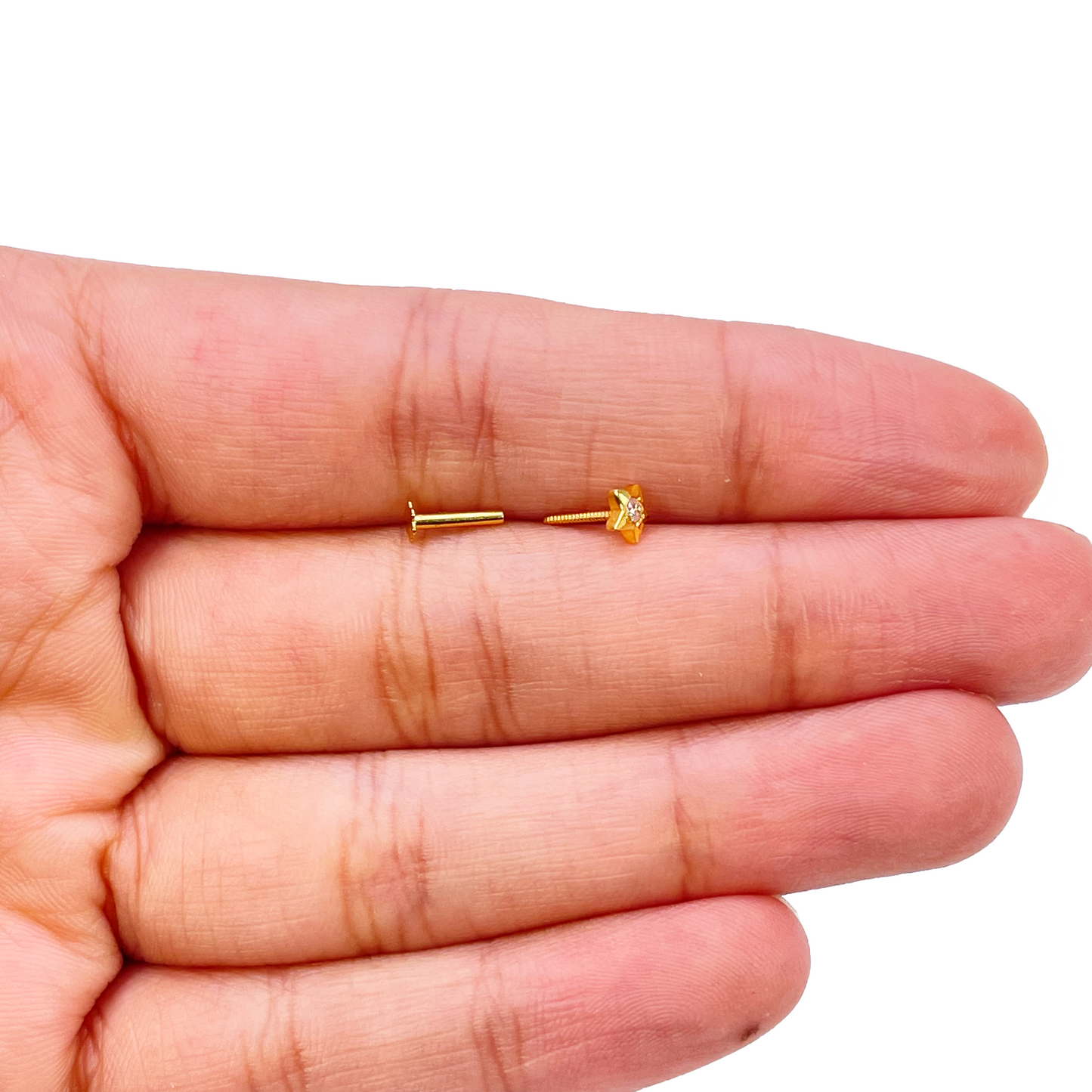 22ct Yellow Gold High Polished Cubic Zirconia Star Nose Stud/Pin 4mm Length