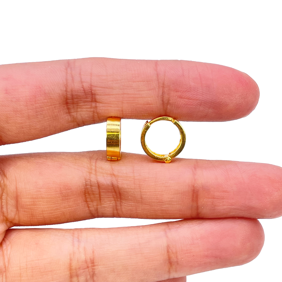 18ct Yellow Gold Pair Of High Polished Thick Hoop Huggie Earrings 8.5mm Diameter