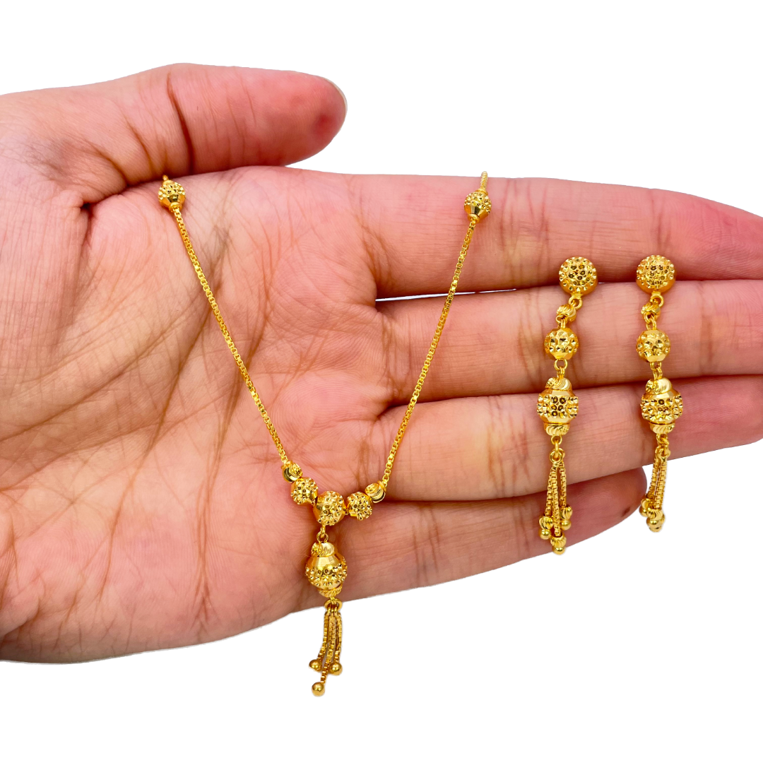 22ct Yellow Gold Diamond Cut Beaded Elegant Tassel Necklace & Drop Earrings Set