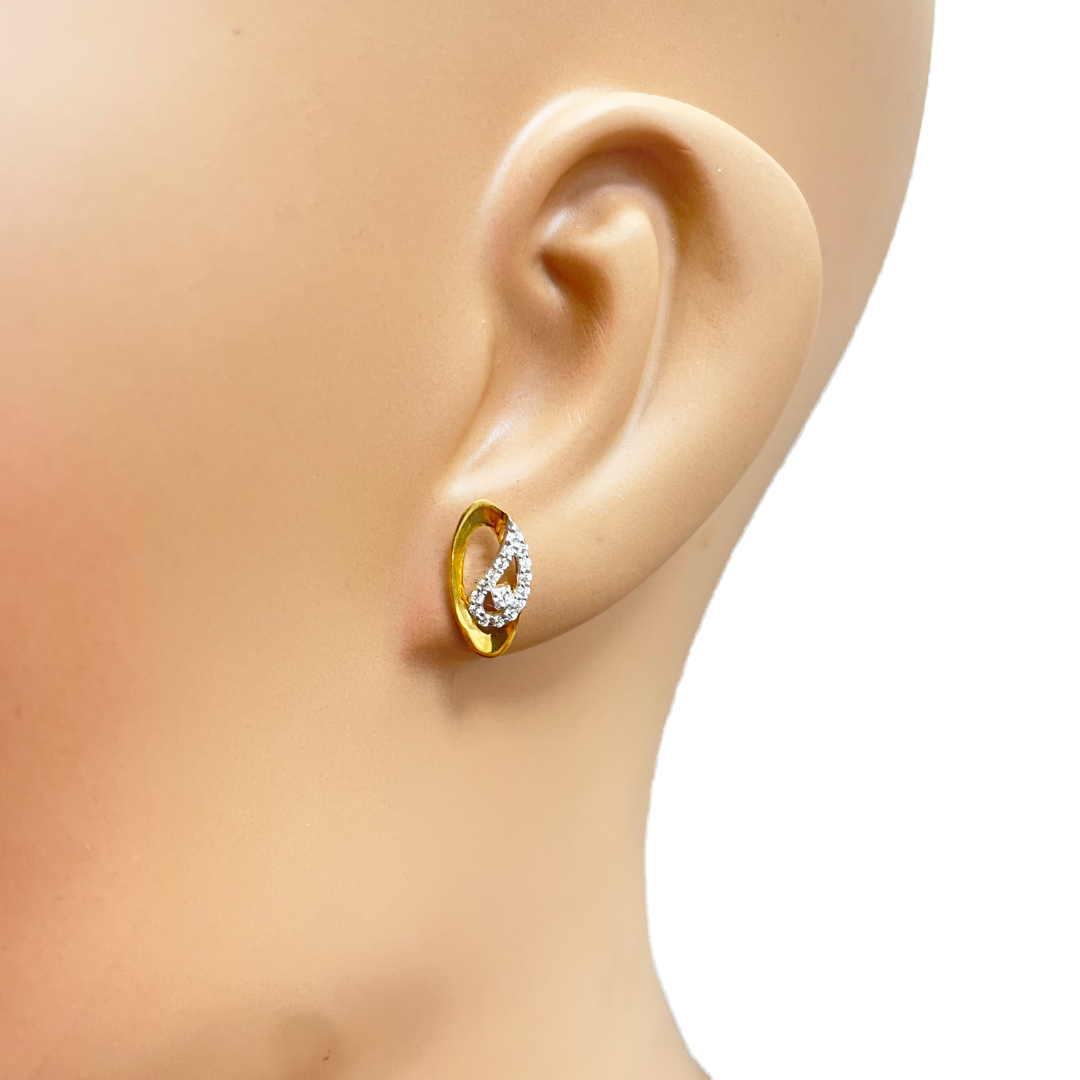 22ct Yellow Gold Floral Sparkly Leaf Pendant, Chain & Stud Earrings Set