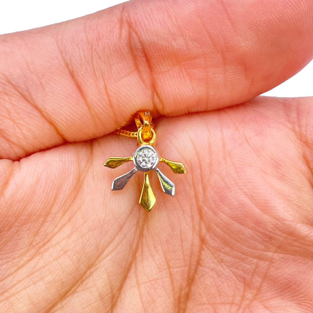 22ct Yellow Gold Two-Tone Cubic Zirconia Floral Pendant, Chain & Stud Earrings Set
