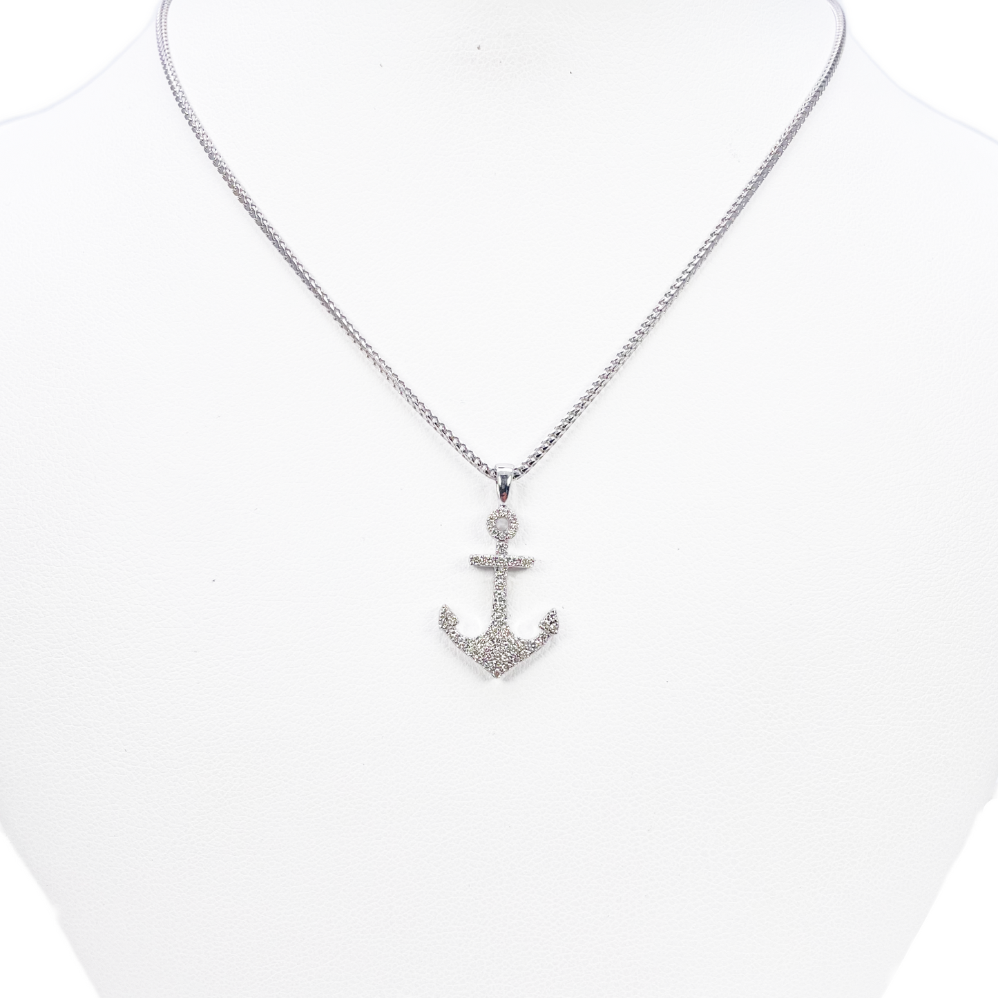 18ct White Gold Natrual Diamond Anchor Sailor Pendant 0.30ct (25mm x 14mm)