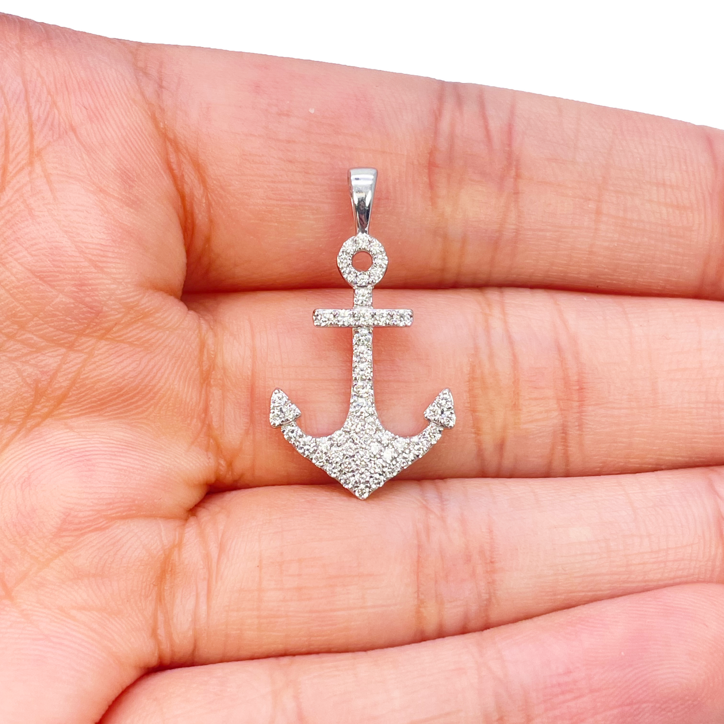 18ct White Gold Natrual Diamond Anchor Sailor Pendant 0.30ct (25mm x 14mm)