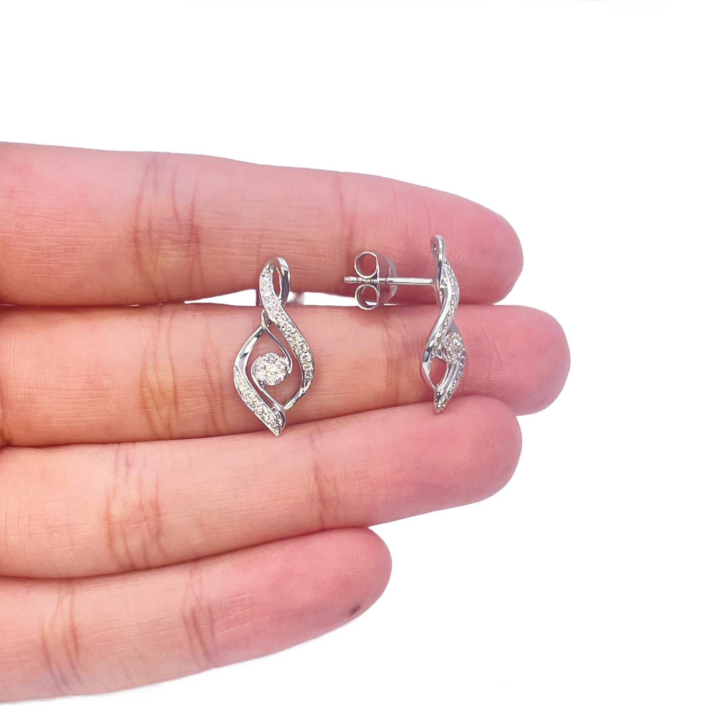 18ct White Gold Natural Diamond Twisted Pendant Chain & Earrings Set 0.55ct