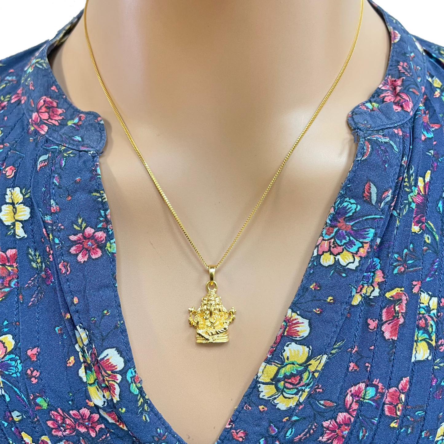 22ct Yellow Gold High Polished Three-Headed Ganesha Pendant 25mm Length