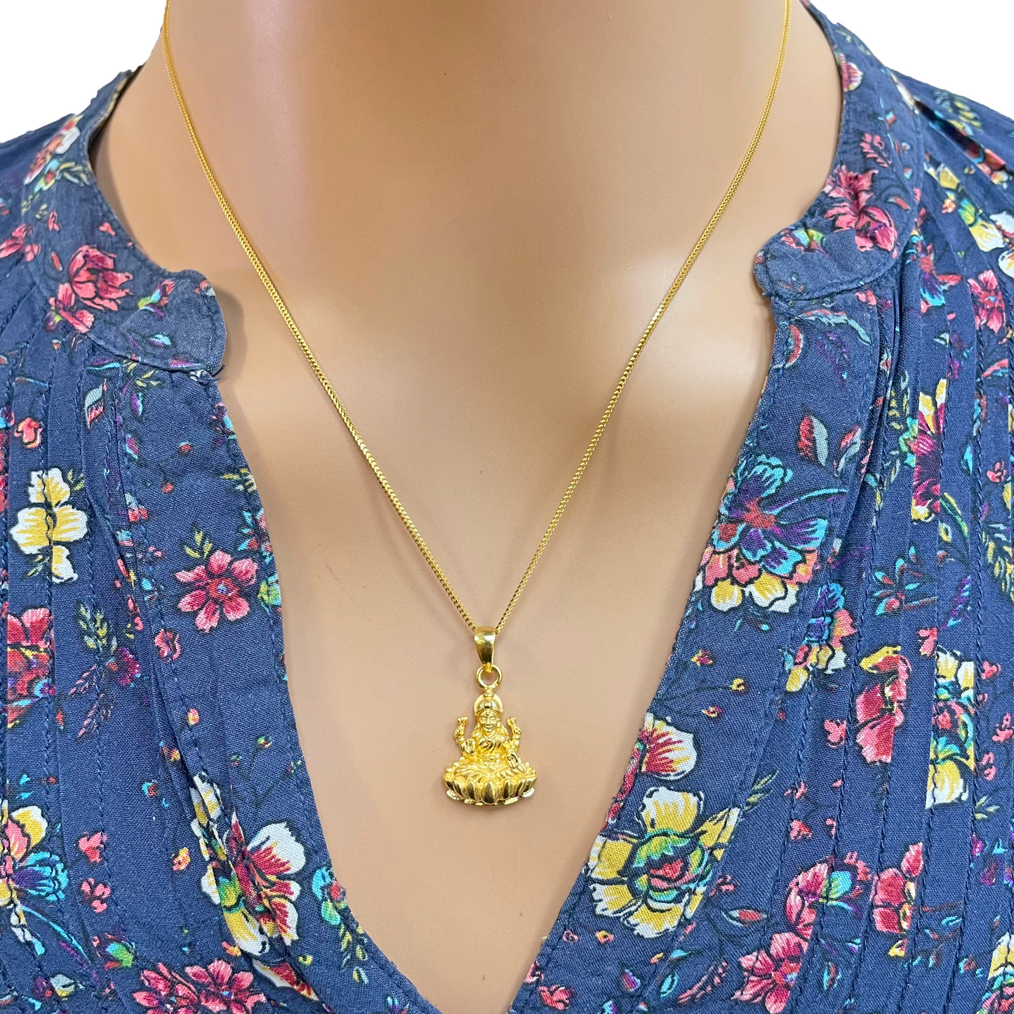 22ct Yellow Gold High Polished Lakshmi Pendant 26mm Length
